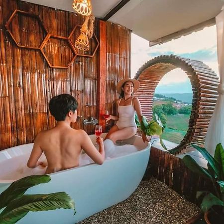 ไร่ดอยช้าง ม่อนเเจ่ม Hotell Mon Jam Exteriör bild