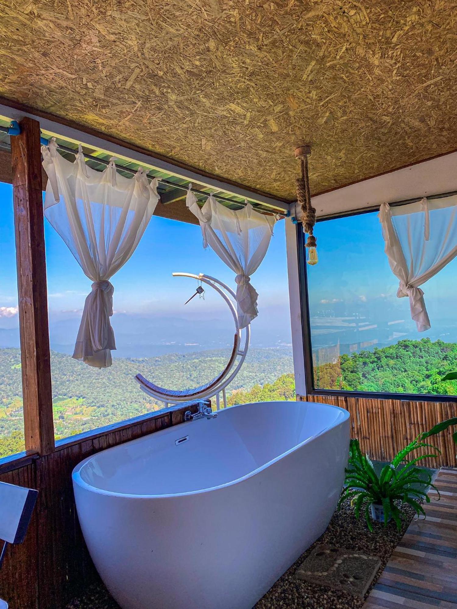 ไร่ดอยช้าง ม่อนเเจ่ม Hotell Mon Jam Exteriör bild